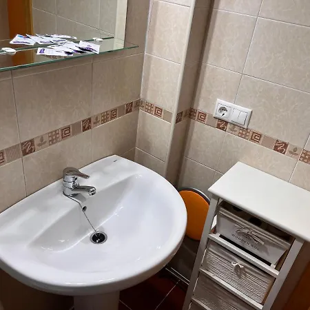 The Traveller'S House El Camerino Del Falla Con Wifi Apartment